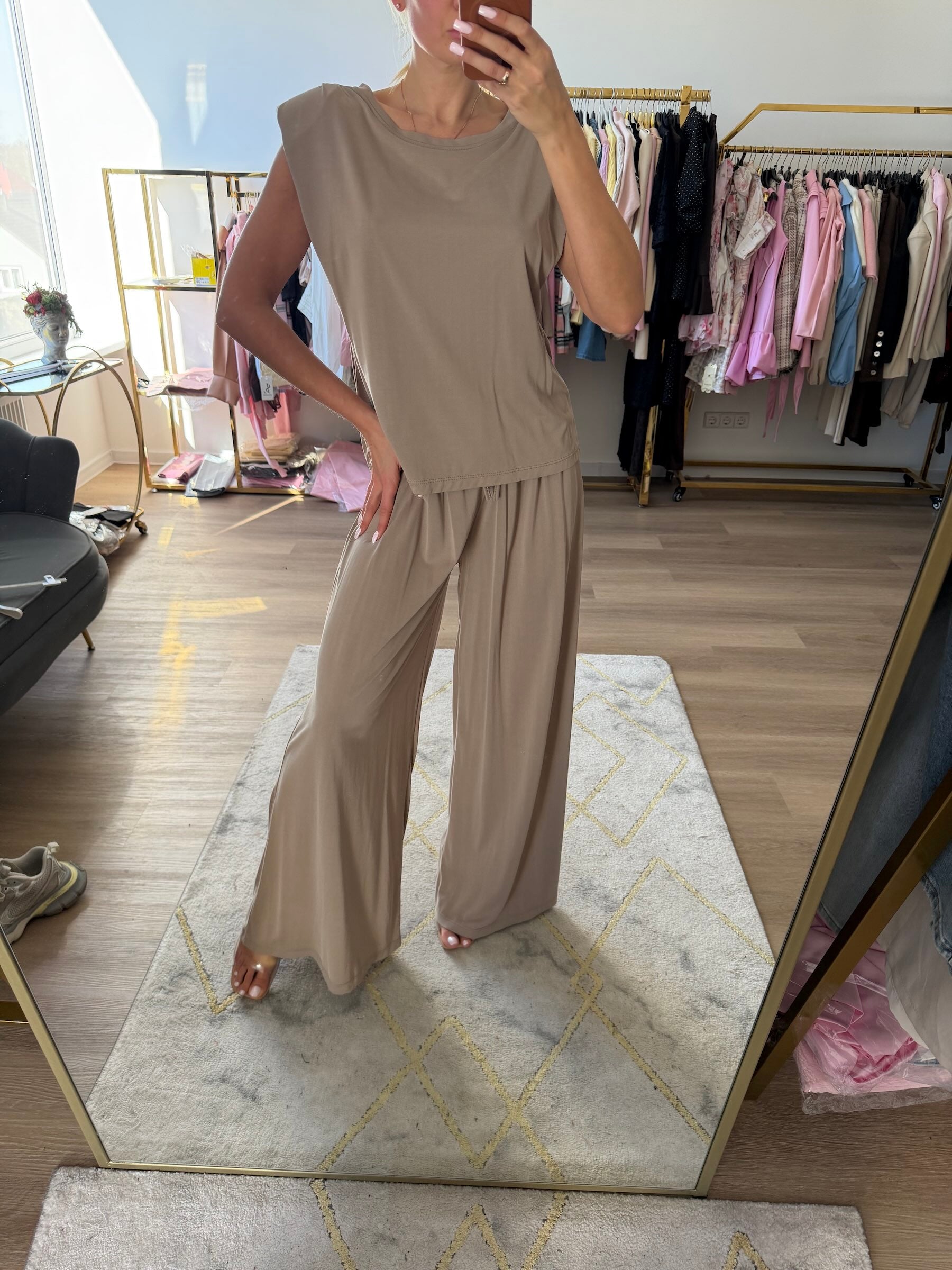 Luna komplektas